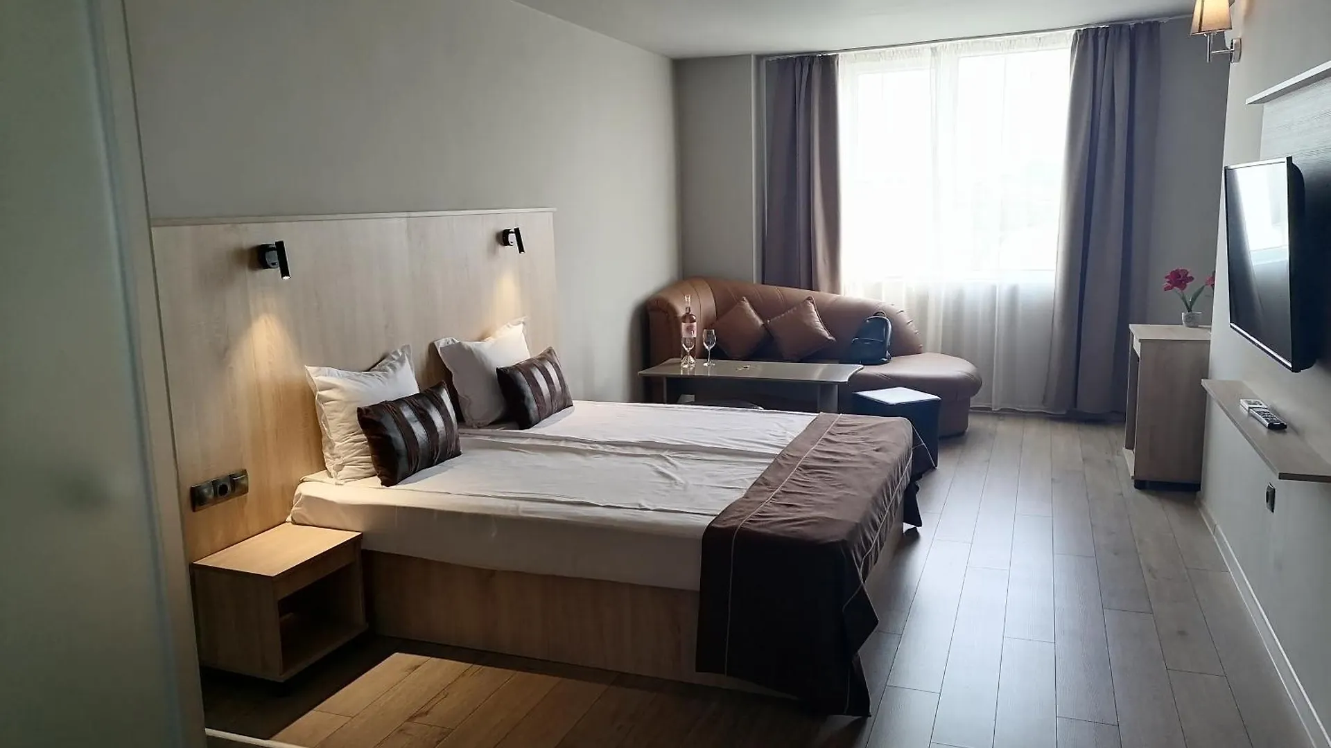 Hotel Blvd 7 Φιλιππούπολη