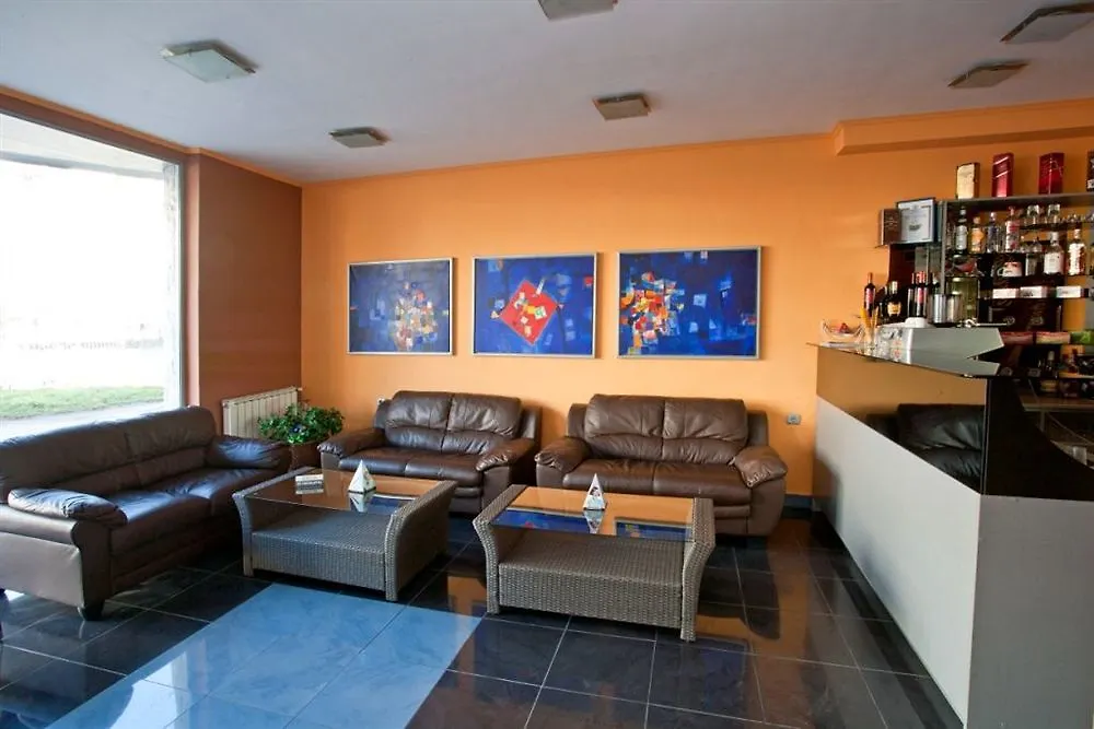 Hotel Blvd 7 Φιλιππούπολη