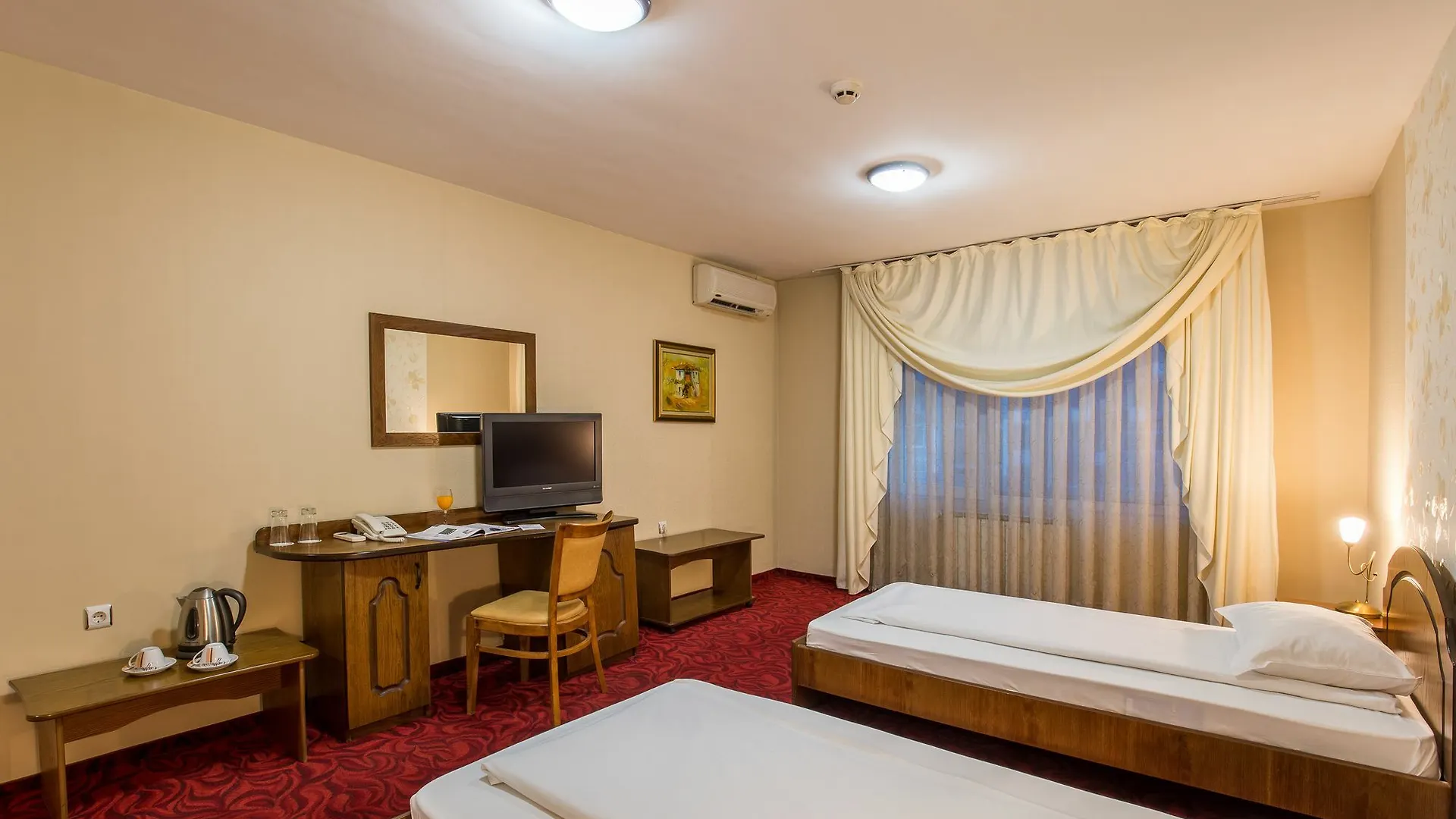 Hotel Blvd 7 Φιλιππούπολη